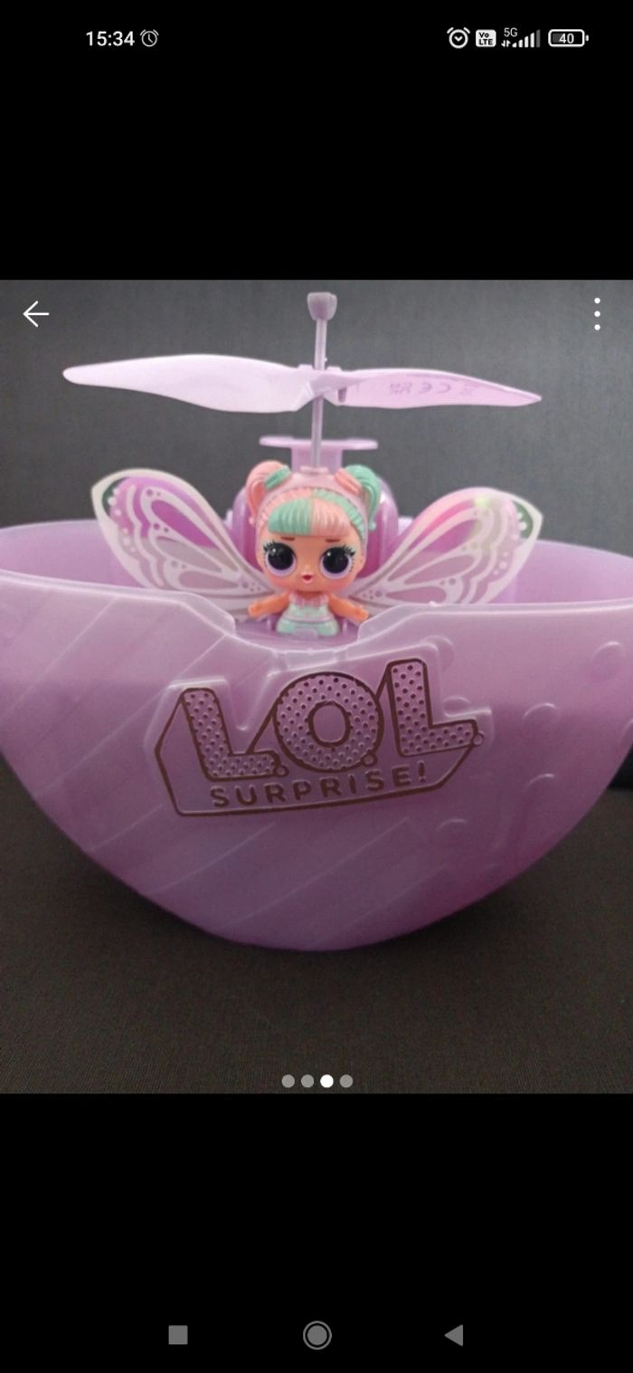 Poupée lol surprise volante