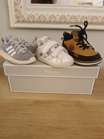 Chaussures taille 20