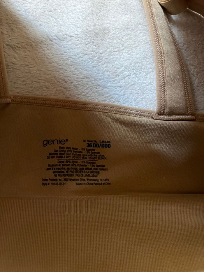 Lot 2 brassières Taille 36 Neuf - photo numéro 6