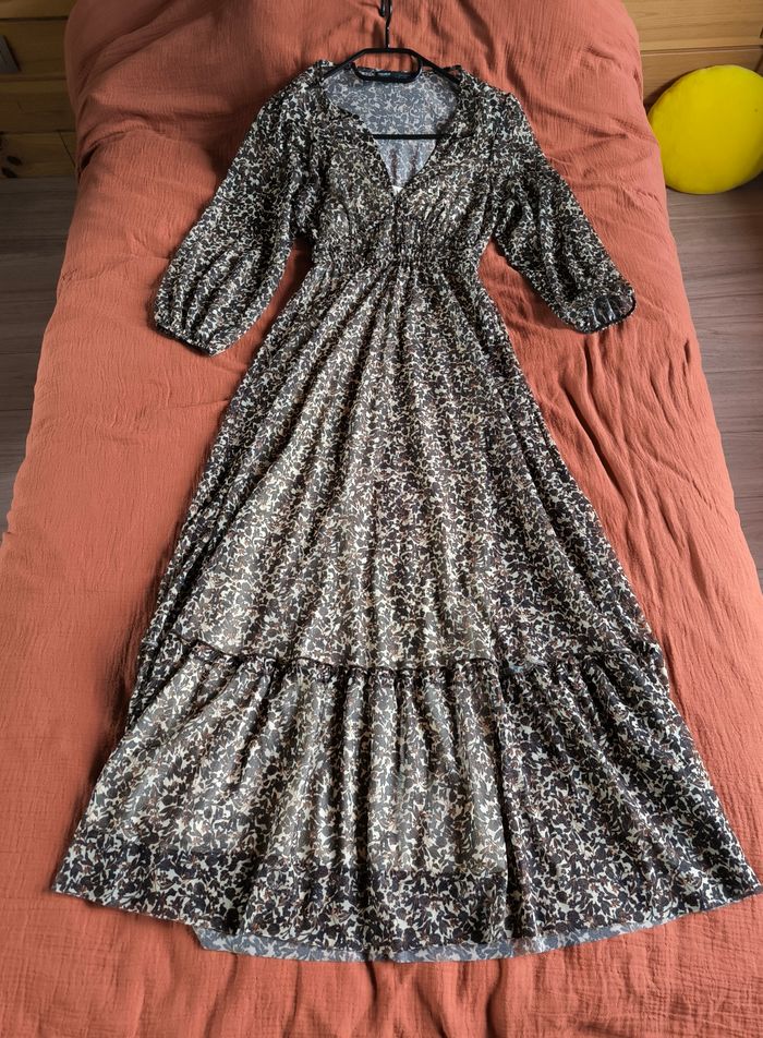 Robe Pull and Bear XS