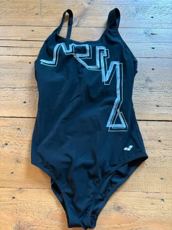 Maillot de bain Arena 1 pièce noir