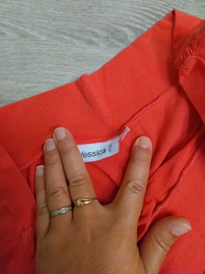Tee-shirt femme taille S yessica - photo numéro 4