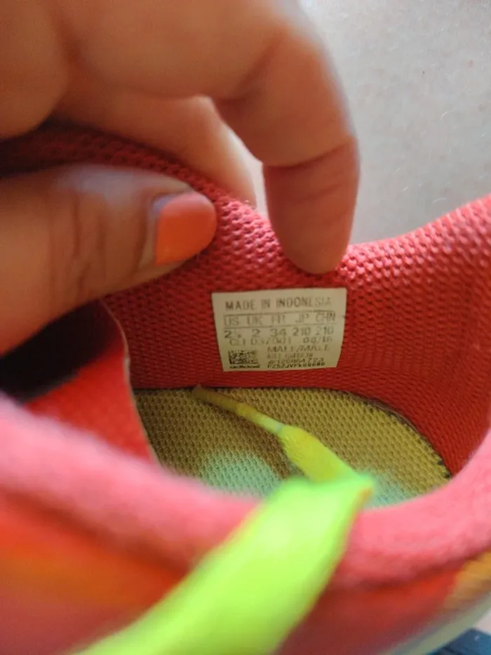 Chaussures crampons adidas - photo numéro 5