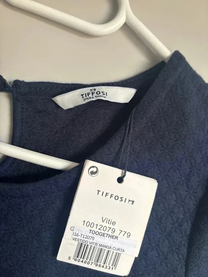 Robe tiffosi taille 11-12 ans 152 cm neuve bleu marine - photo numéro 3