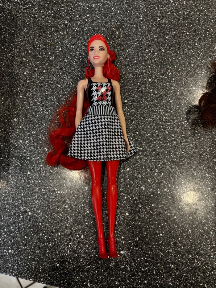Barbie color reveal