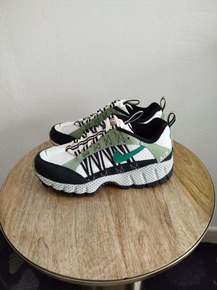 Baskets randonnée Nike T 38 - photo numéro 2