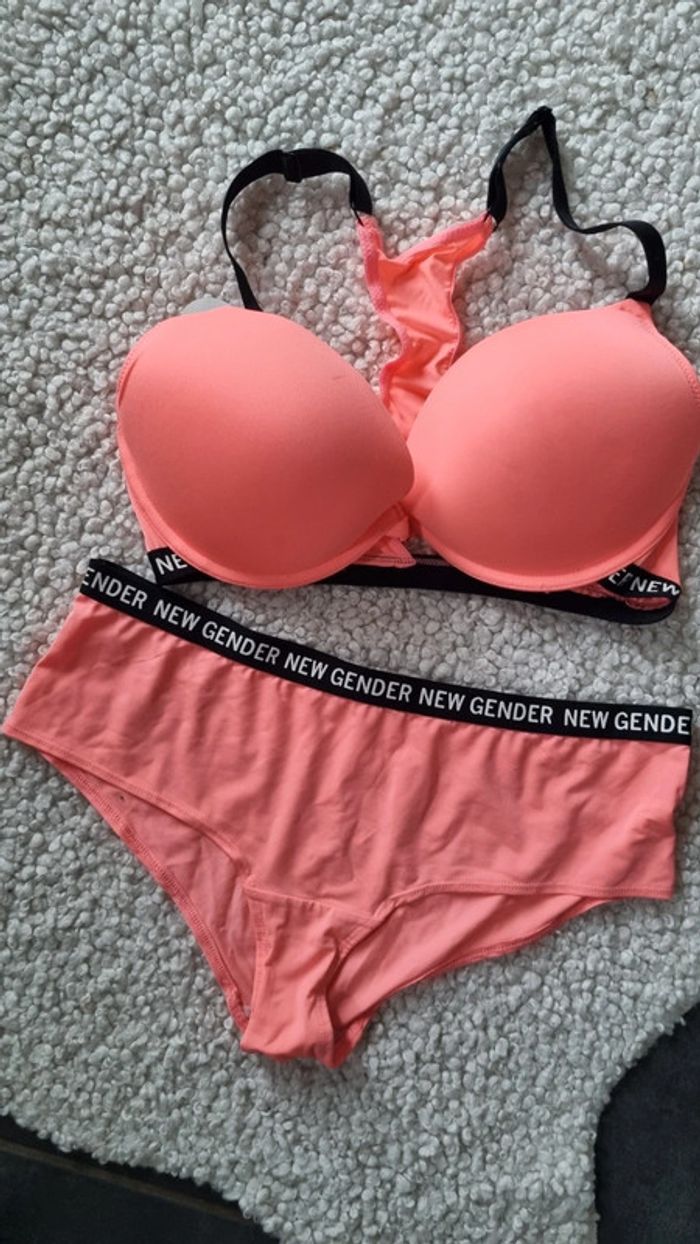 Maillot de bain 2 pièces femme neuf  corail 42 XL