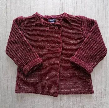 Gilet bordeaux avec filaments dorés 9 mois