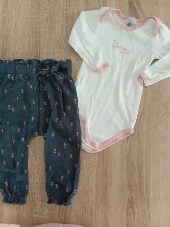 🌹ensemble petit bateaux/ kiabi 18mois🌹