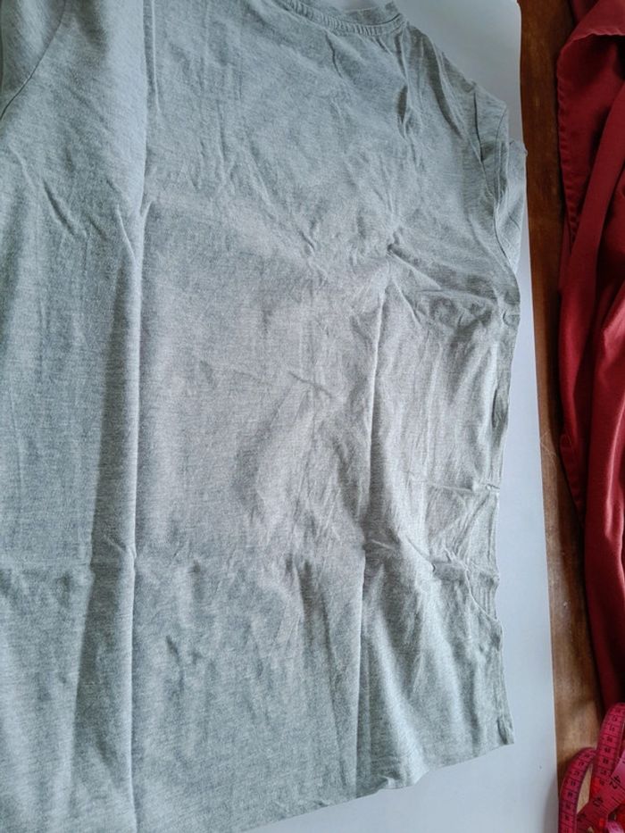 Tee shirt s - photo numéro 4
