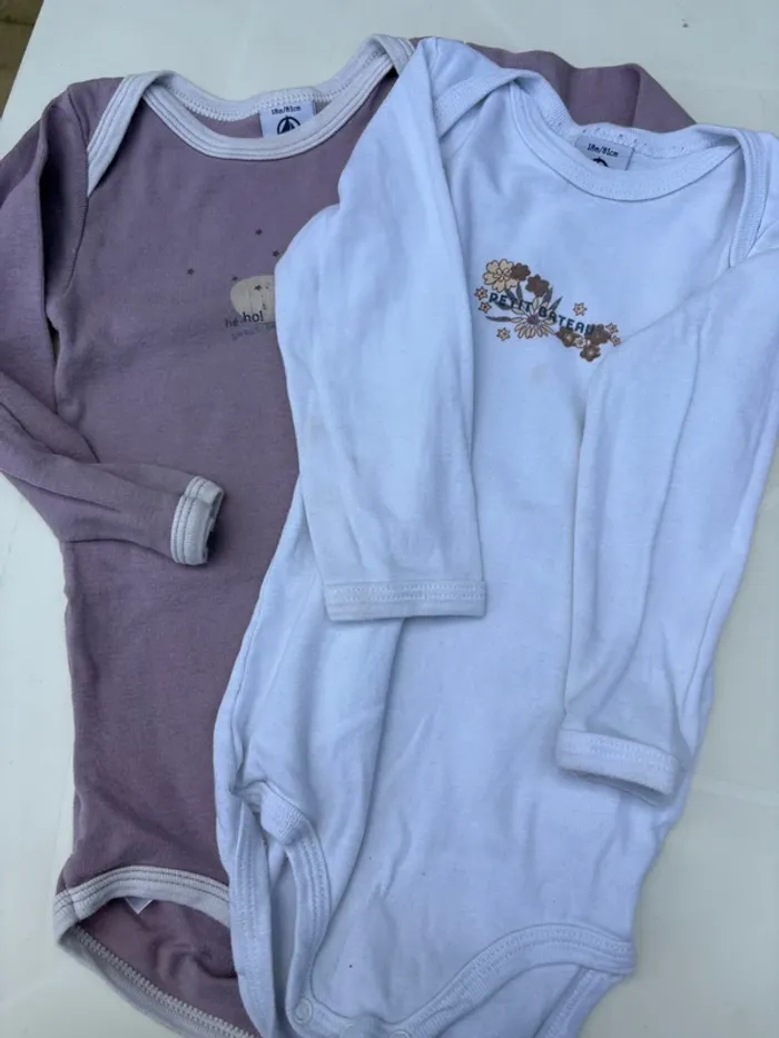 Lot de 2 bodies petit bateau 18 mois