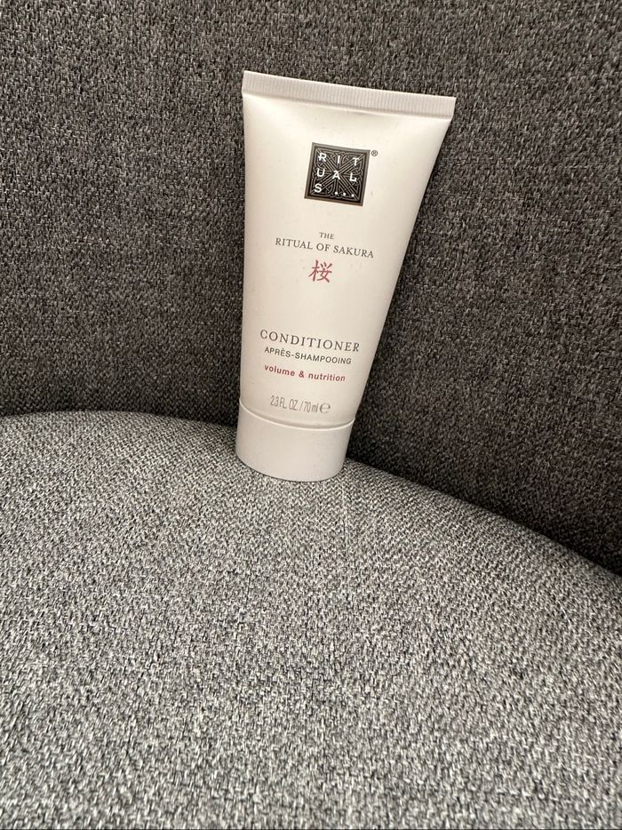 Rituals Après-shampooing conditioner The Ritual of Sakura 70 ml neuf avec étiquette
