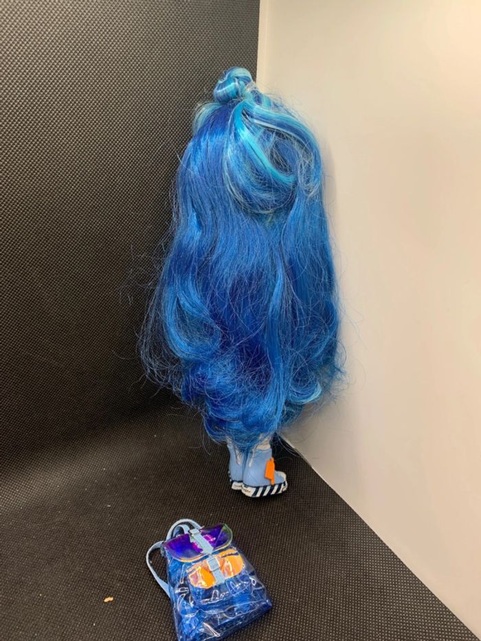 Poupée rainbow high junior skyler - photo numéro 3