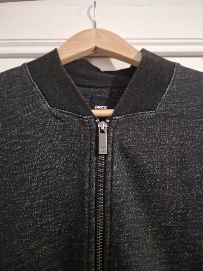 Gilet zippé 🩶 - photo numéro 8