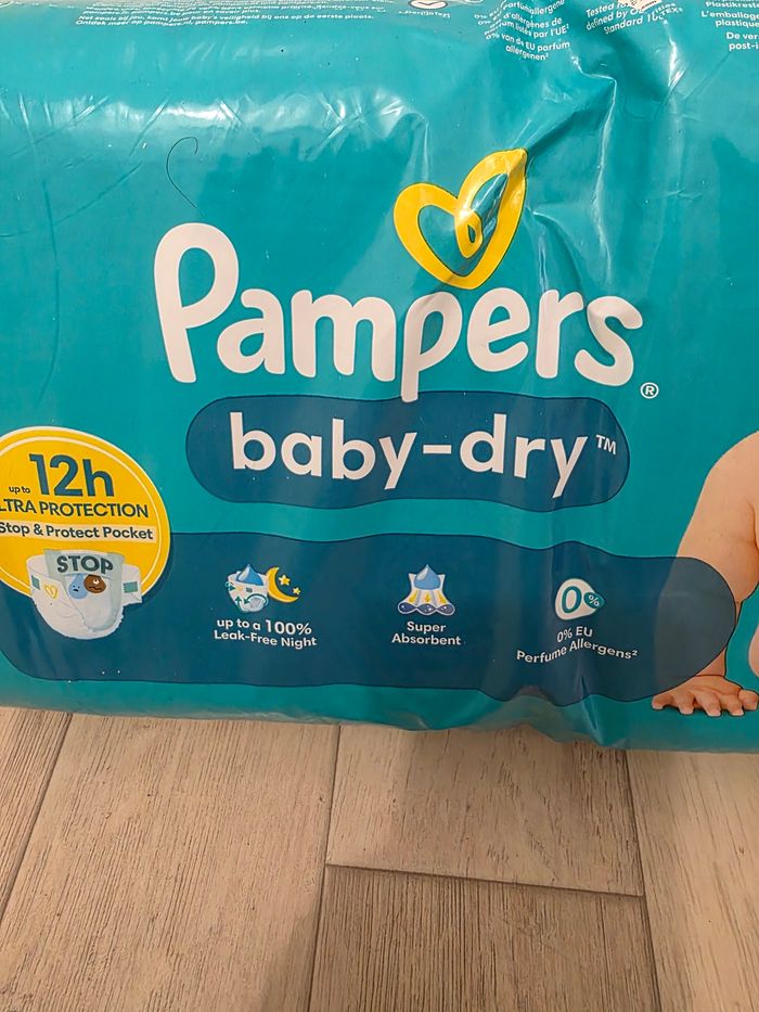 Couche pampers  taille 3 - photo numéro 3