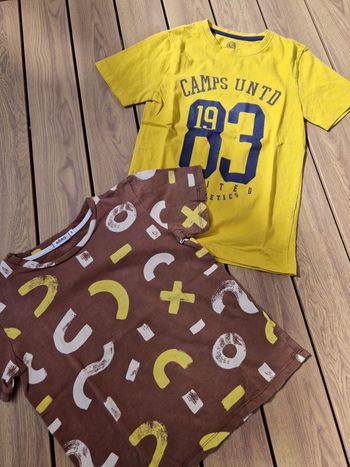 Lot 2 t shirt 8 ans 