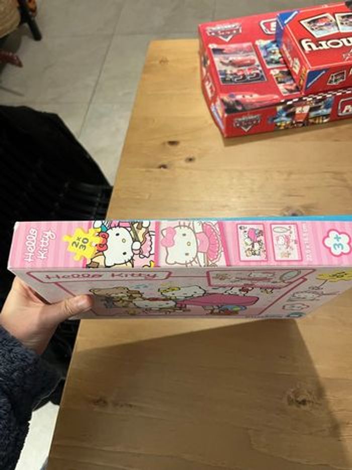 Puzzle hello kitty - photo numéro 2