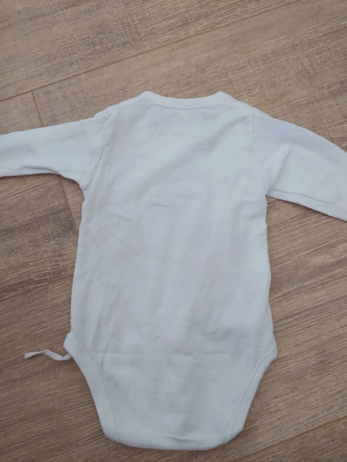 Body 1 mois - photo numéro 2