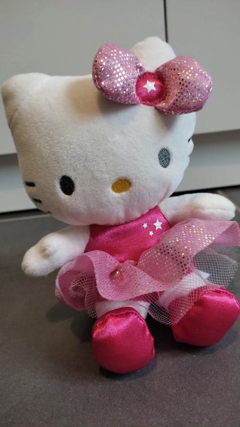 Peluche Hello Kitty brillante en tutu