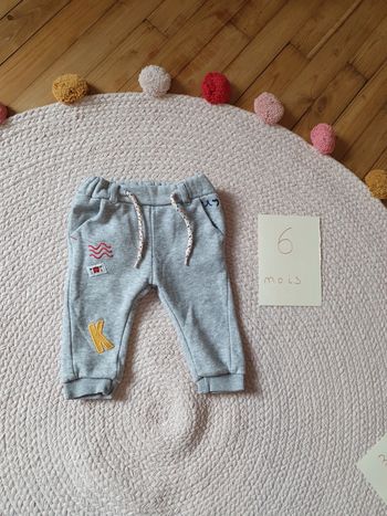 jogging / pantalon ikks 6 mois