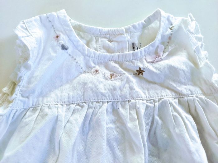 jolie robe de cérémonie Petit Bateau 12 mois 74cm - photo numéro 2