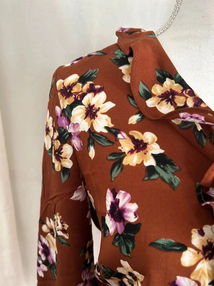 Blouse à fleur - photo numéro 2