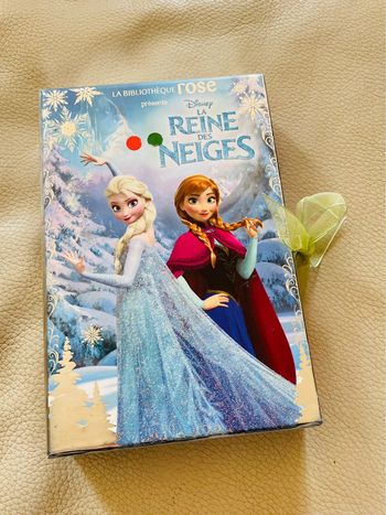 Coffret bibliothèque rose reine des neiges