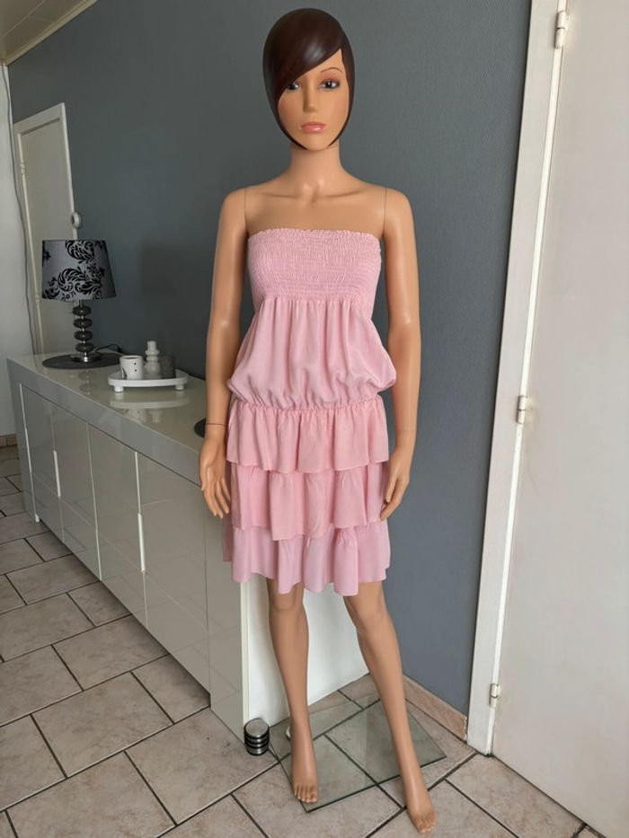 Robe bustier rose neuve