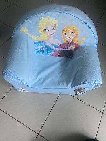 Fauteuil reine des neiges 