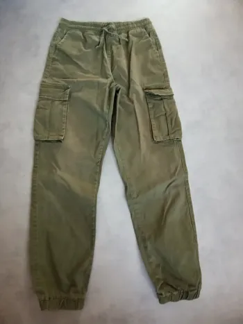 Pantalon cargo Kiabi taille XS
