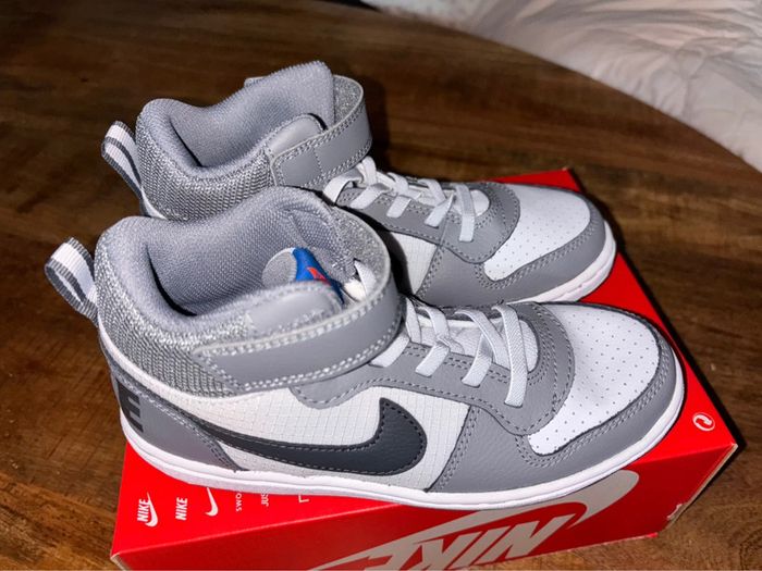 Baskets Nike P.33,5 neuves unisex - photo numéro 5