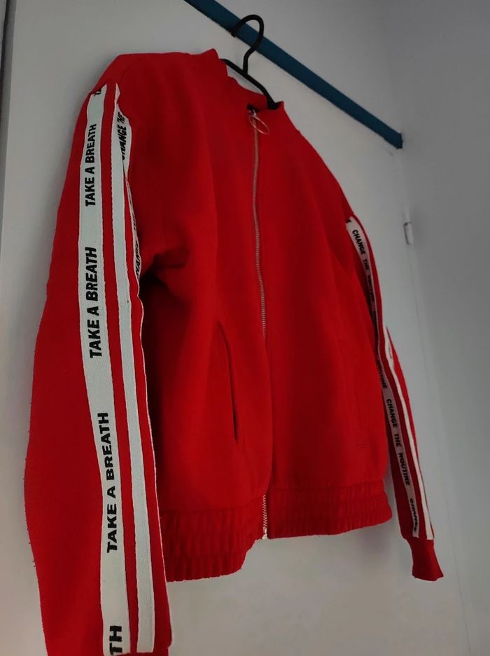 Veste rouge Jennyfer taille S - photo numéro 2