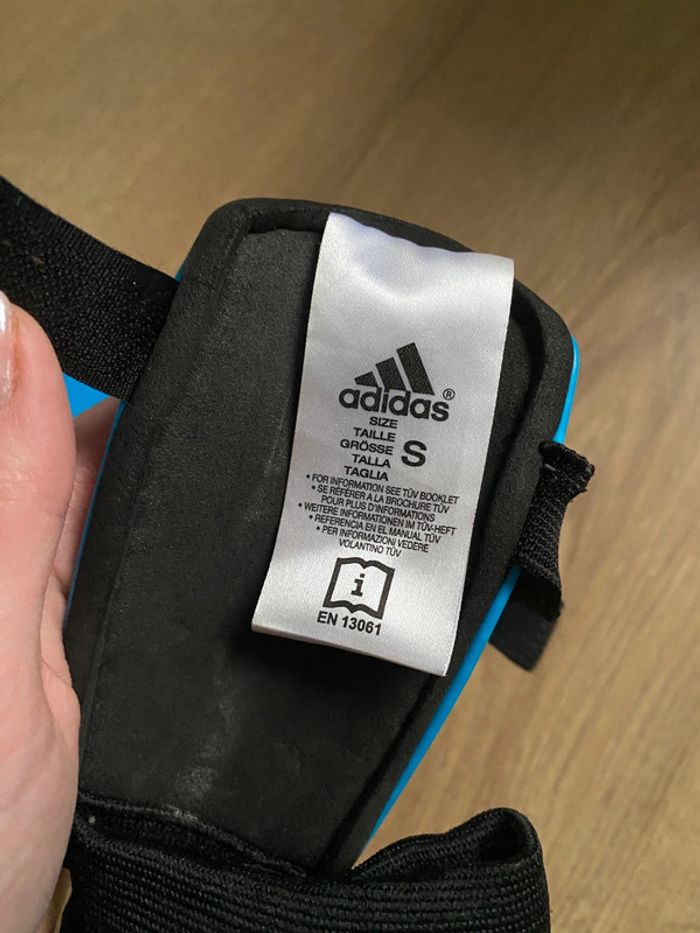 Protège tibia foot adidas taille S - photo numéro 4