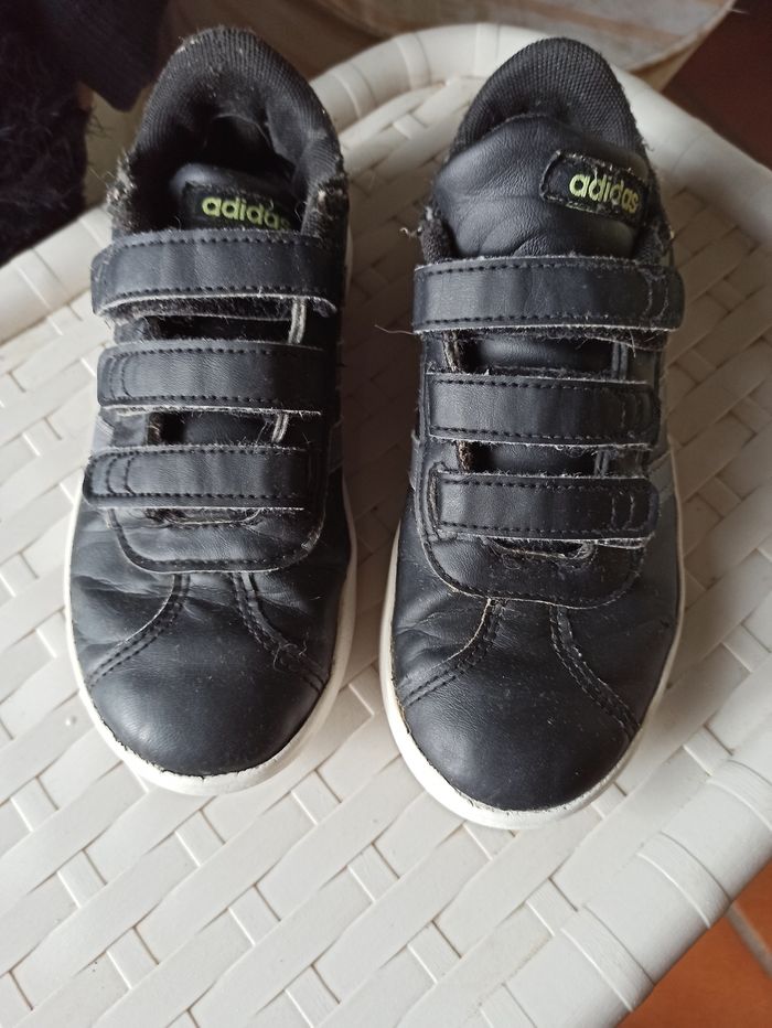 Baskets Adidas 33 - photo numéro 2