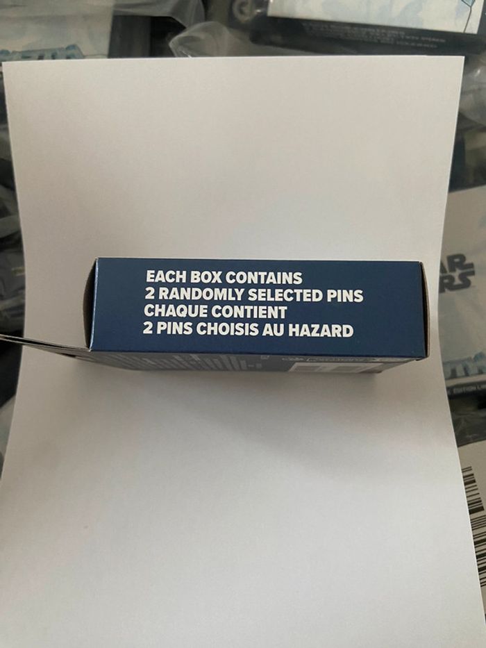Pin's boîte mystère Star Wars Hoth 2023 Disney Parks édition limitée NEUF - photo numéro 4
