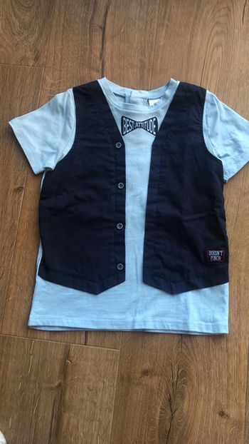 T shirt  en trompe l'œil 4 ans