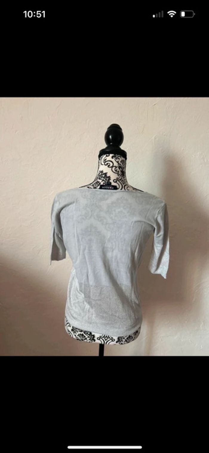 Très beau tee shirt bleu et gris argentée 🥰 taille 36 morgan - photo numéro 3