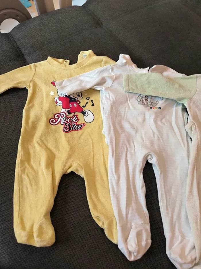 Lot 8 pyjama 6 mois - photo numéro 6
