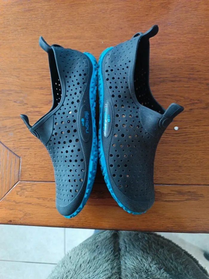 Chaussures aquatiques Decathlon 35 - photo numéro 4