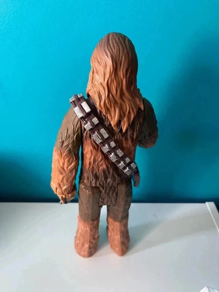 Figurine stars wars chewbacca 30 cm hasbro - photo numéro 2