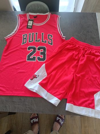 Tenue NBA Chicago Bulls Michael Jordan rouge t.3xl