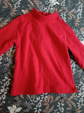 Sous pull rouge 12mois