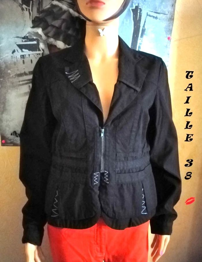 Petite veste chic - photo numéro 1