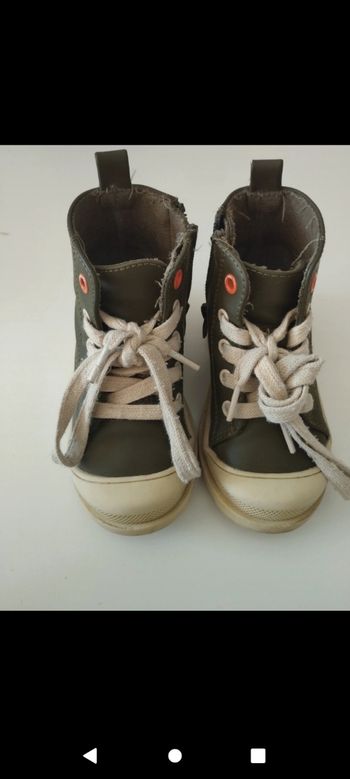 Bottines hiver garçon taille 23 marque Kiabi