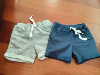 2 shorts 18mois