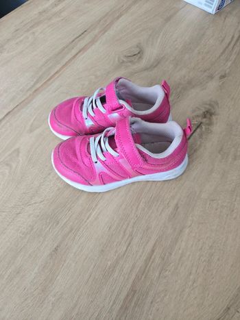 Baskets à scratch taille 26