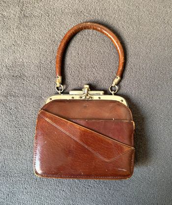 Sac à main ancien en cuir années 30
