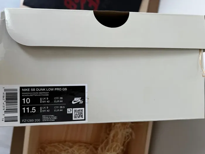 Nike SB Dunk Low Riot Skateshop Spécial Box - 44 - photo numéro 13