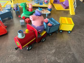 Maison voitures et accessoires Peppa pig