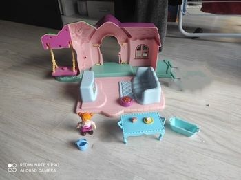 Maison+ figurine